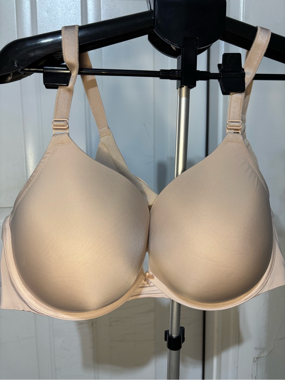 Torrid Curve 46D Nude Full Coverage T-Shirt Bra Smooth Underwire‎ Beige